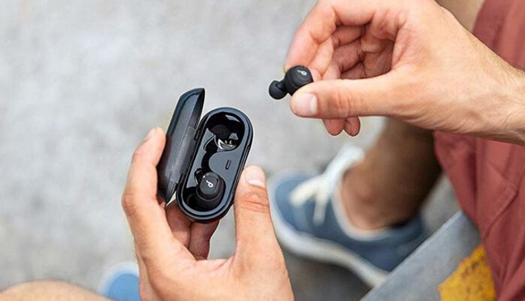 Win Anker Soundcore Wireless Earbuds